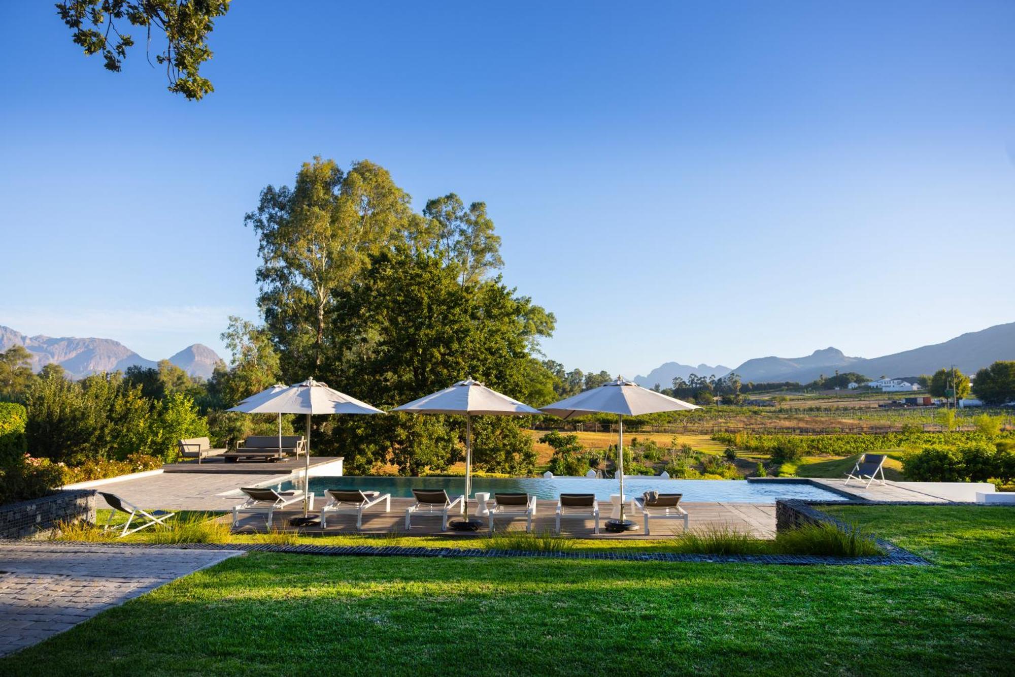 Tempel Wines Hotel Paarl Exterior photo