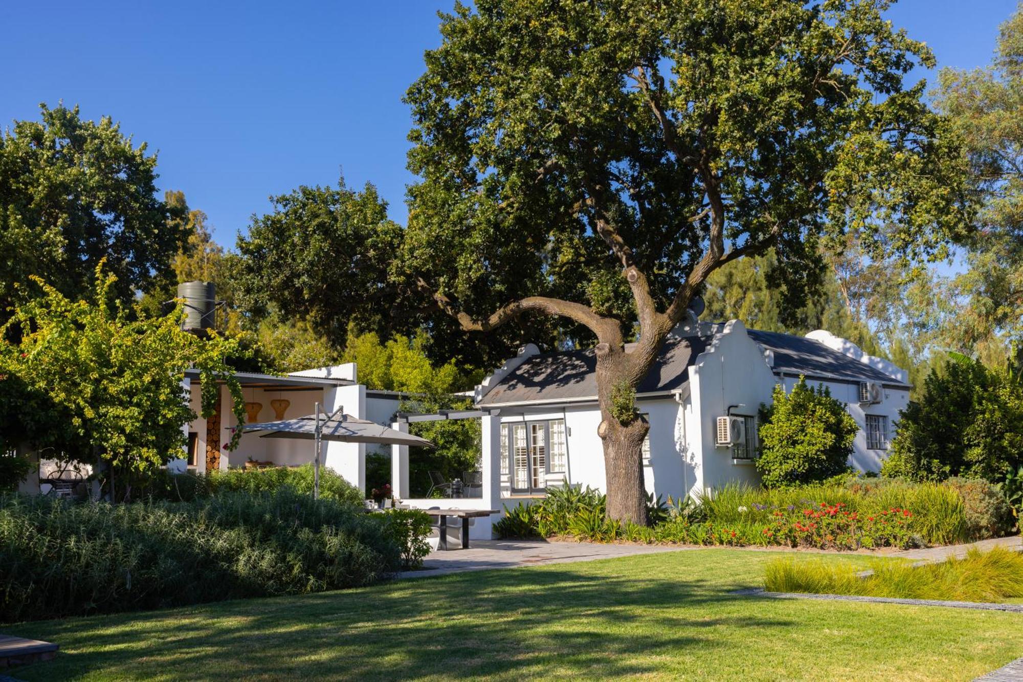Tempel Wines Hotel Paarl Exterior photo